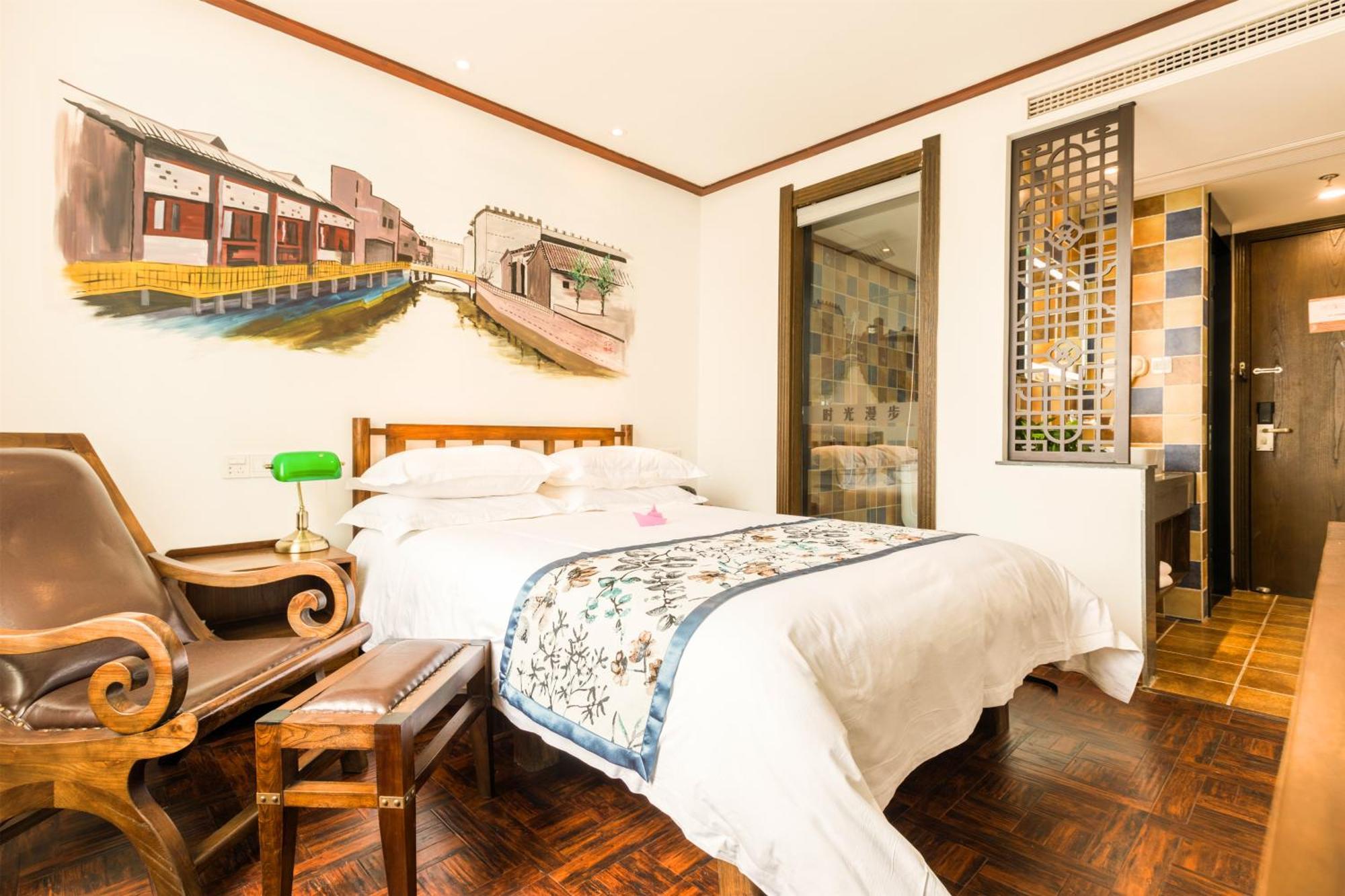 Nostalgia Hotel Near Tianjin Polar Ocean Word- Tianjin Fonte Joy World, 10 Minutes Drive Away From Tianjin Tanggu High-Speed Railway Station, Free Ice-Cream, Mineral Water, Snacks And Laundry Service, English Communication Well المظهر الخارجي الصورة