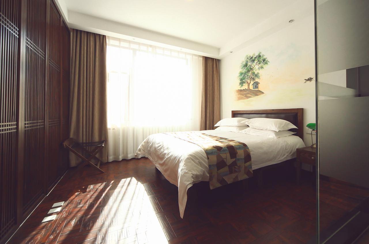 Nostalgia Hotel Near Tianjin Polar Ocean Word- Tianjin Fonte Joy World, 10 Minutes Drive Away From Tianjin Tanggu High-Speed Railway Station, Free Ice-Cream, Mineral Water, Snacks And Laundry Service, English Communication Well المظهر الخارجي الصورة