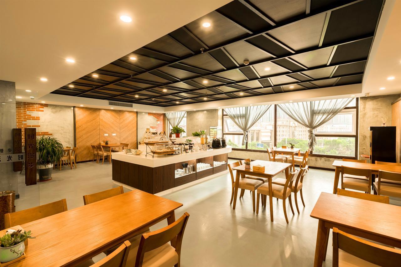 Nostalgia Hotel Near Tianjin Polar Ocean Word- Tianjin Fonte Joy World, 10 Minutes Drive Away From Tianjin Tanggu High-Speed Railway Station, Free Ice-Cream, Mineral Water, Snacks And Laundry Service, English Communication Well المظهر الخارجي الصورة